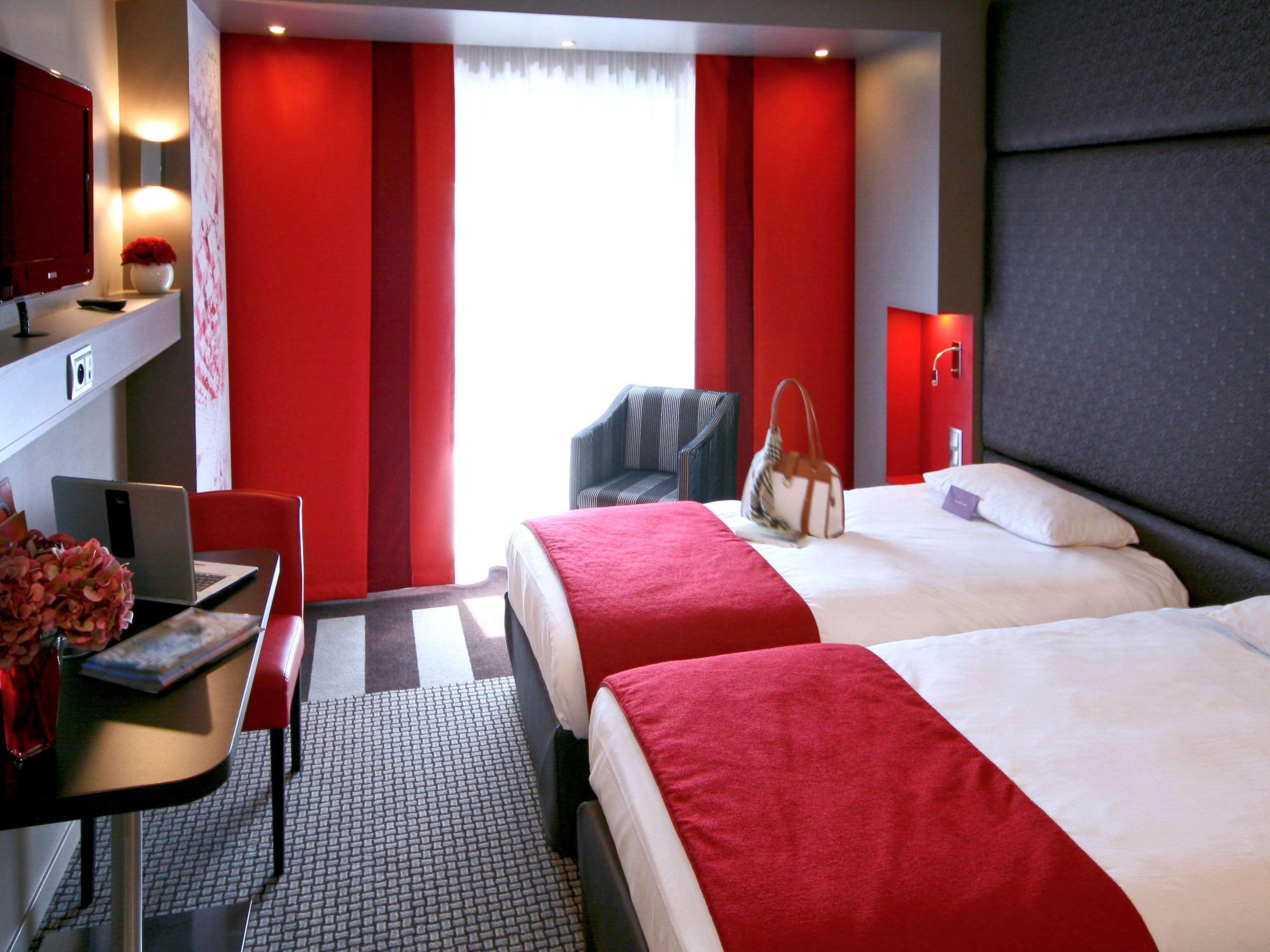 Mercure Paris Montmartre Sacré Coeur Esterno foto
